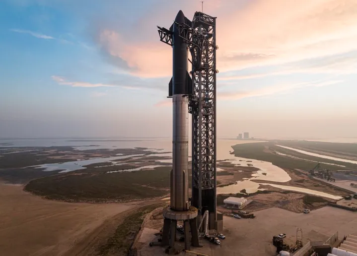 SpaceX's Starship Launch: 360° Video from Tower